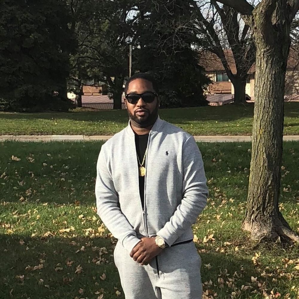 Meet your Posher, Mark